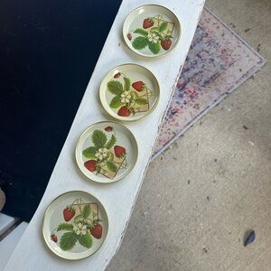 Vintage Strawberry Metal Coasters Set